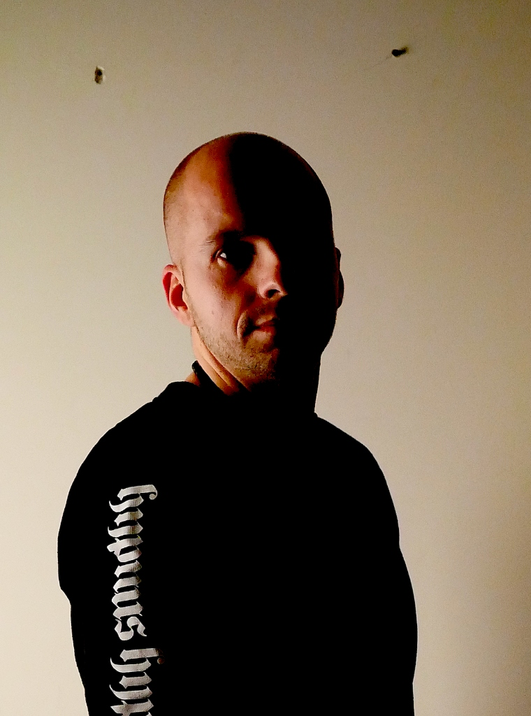 Michal Basar — Live Performer